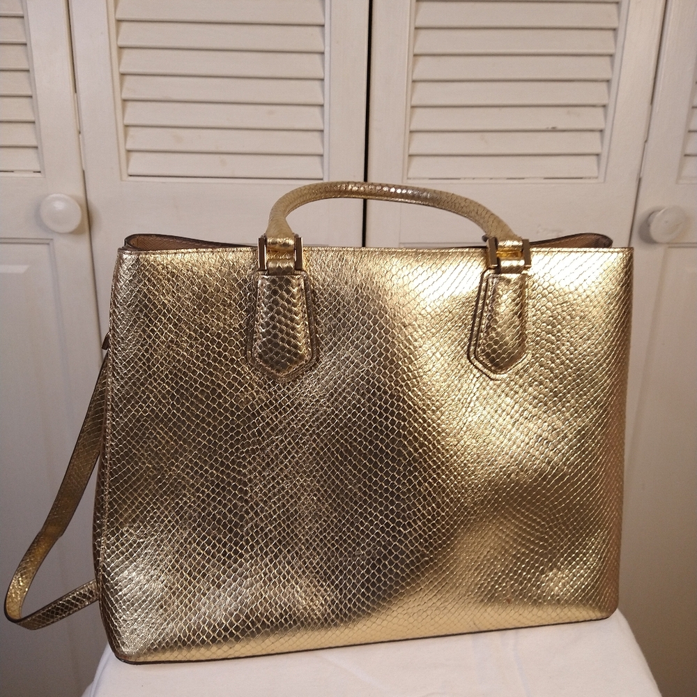 Michael Kors Gold Tote Bag - Picture 7 of 16